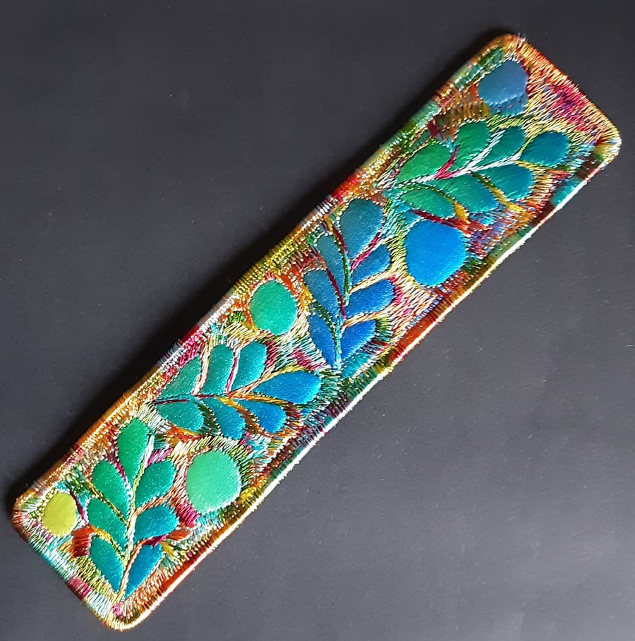Bookmarks - Textile with Machine Embroidery Bookmark