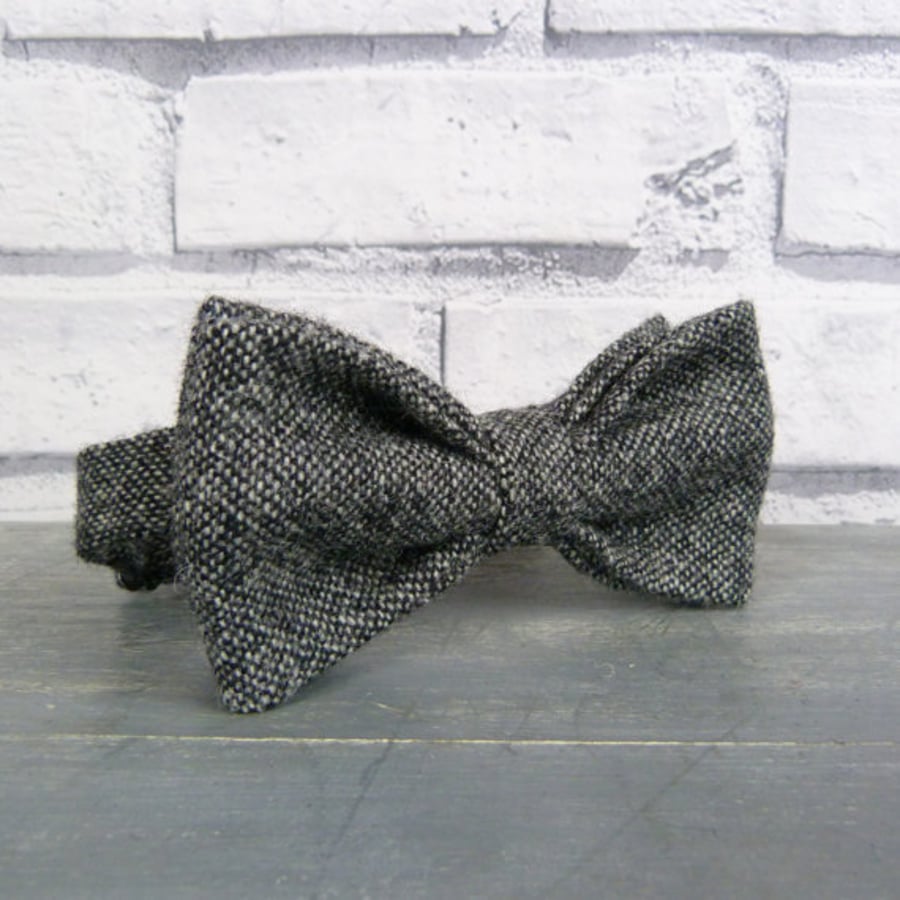 Mens Bow Tie - Black Grey Tweed