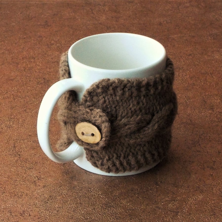 Manx Loaghtan mug cosy handknit pure British wool with handmade wooden button.