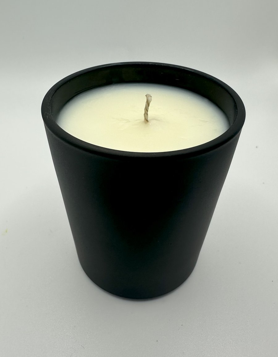 Votive Soy wax Warm Woods & Cashmere Candle in a Black Matt Jar 