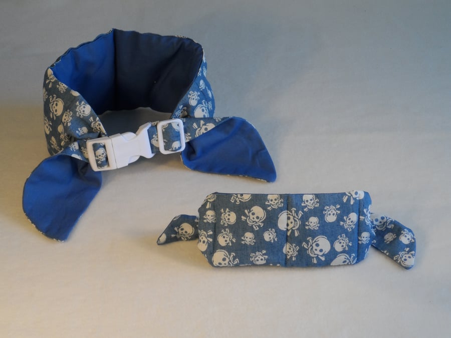 Large Koolneck Cooling Collar - adjustable between 17-24 inches - Denim Skulls