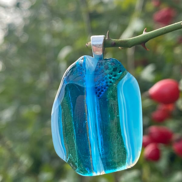 Ocean blue strata fused glass pendant 