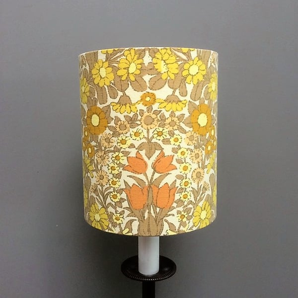 Mellow Yellow Floral Daisy Chain Pat Albeck  vintage fabric Lampshade option