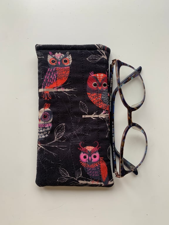 Owl Print Quilted Fabric Glasses Case