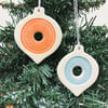 Set of two lightweight baubles in Orange and Blue
