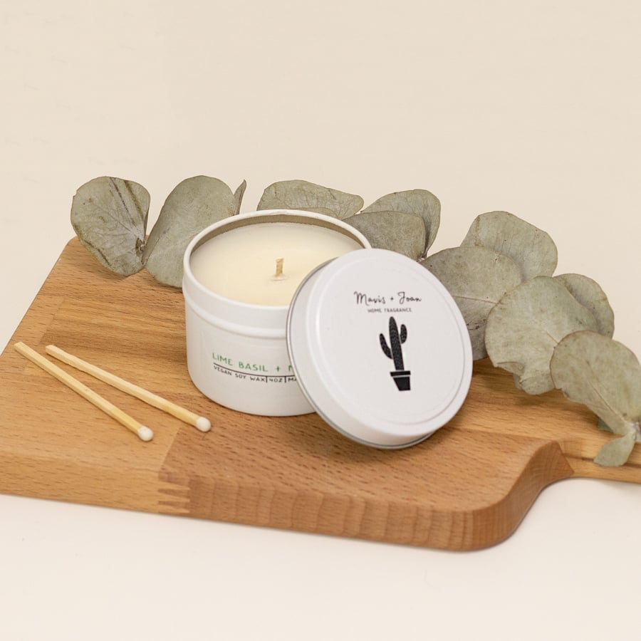 Lime, Basil and mandarin - Tin candle, fresh and fruity scent 