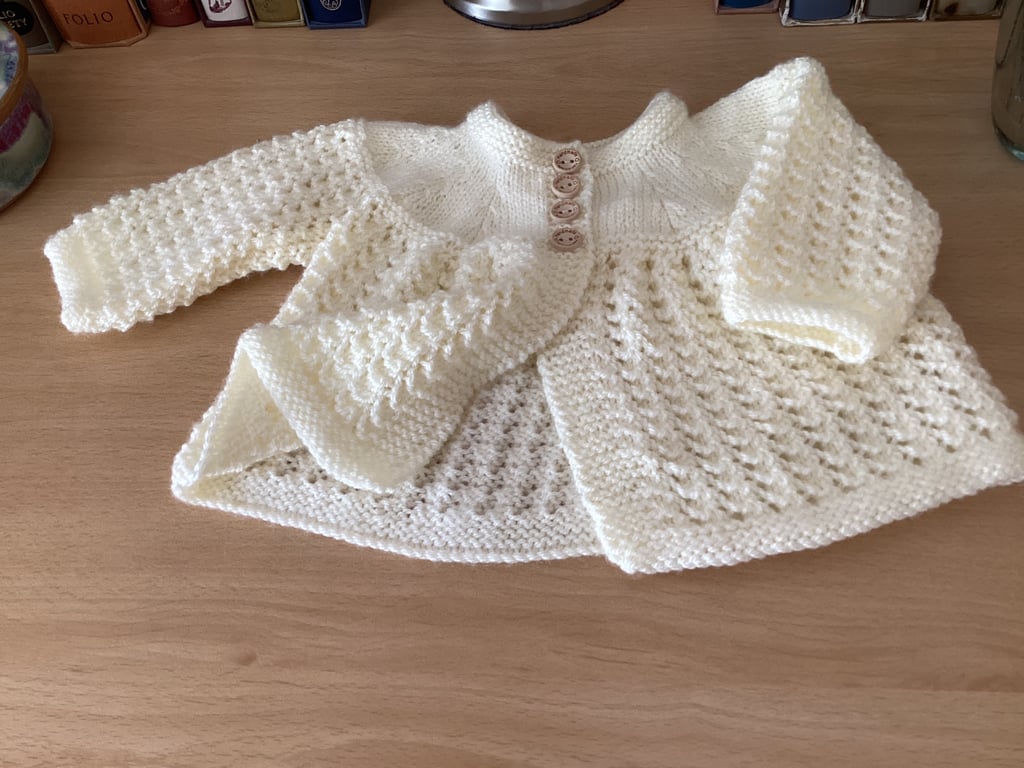 BABY MATINEE COAT HAND KNITTED IN CREAM PREMIUM ACRYLIC YARN 0-3 MONTHS