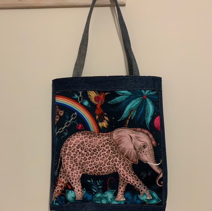 バッグ ORIMI ELEPHANT MOTIF BAG ORIMI(オリミ) ELEPHANT MOTIF BAGショルダーバッグS25701