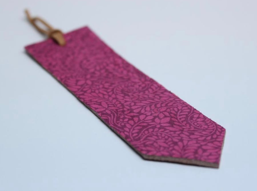 Handmade leather bookmark 