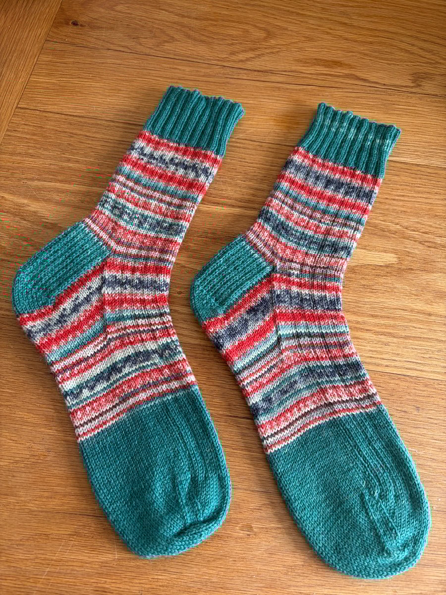 Robinia Bush. Hand knitted socks 7-10UK