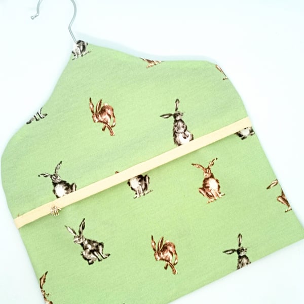 Hares Peg bag 21K