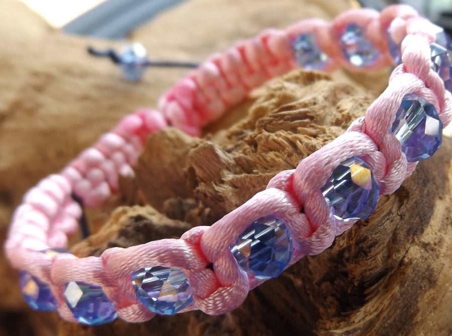 Shamballa pink macrame bracelet with blue faceted crystals