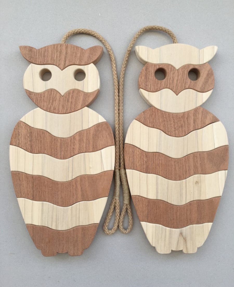 Stripy Owl Trivet in Sapele and Tulipwood
