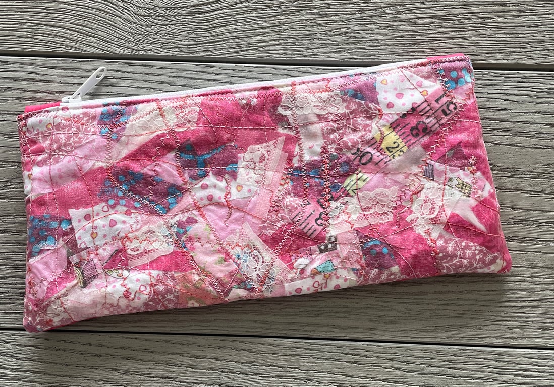 Pink Scrap Fabric Zipped Pouch