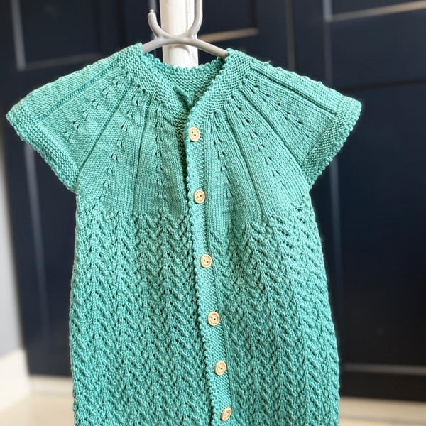 Hand-Knitted Baby Longline Vest with Radiant Yoke Pattern – Mint Green(12-18m)