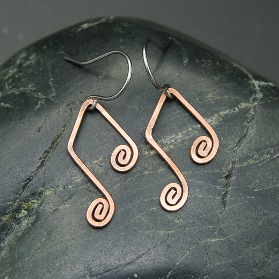 Musical Notation Earrings - Hammered Copper Beam - Double Eighth Note