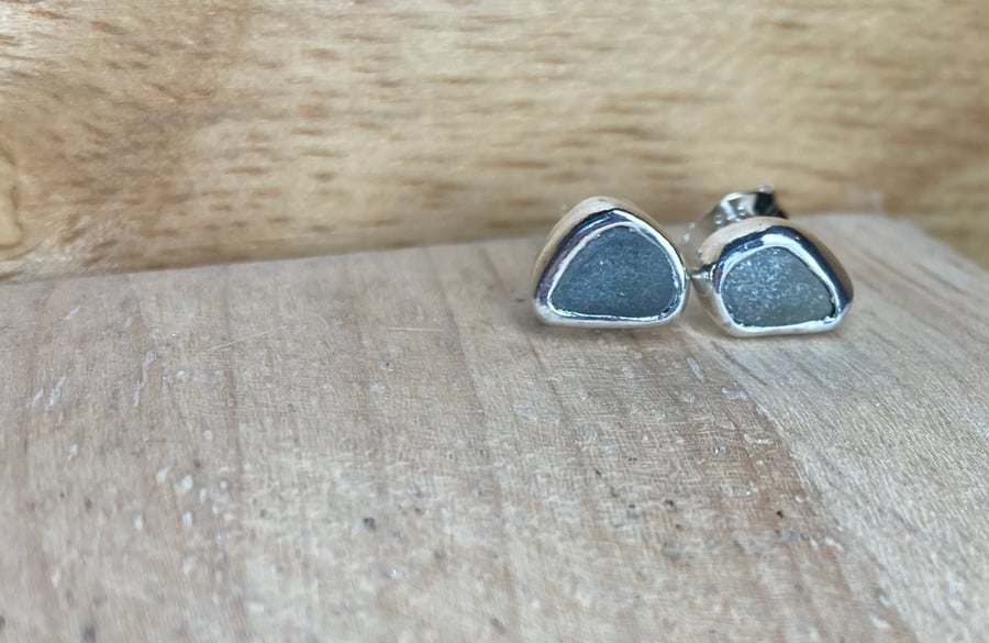 Handmade Welsh Grey Pebble & Silver Stud Earrings