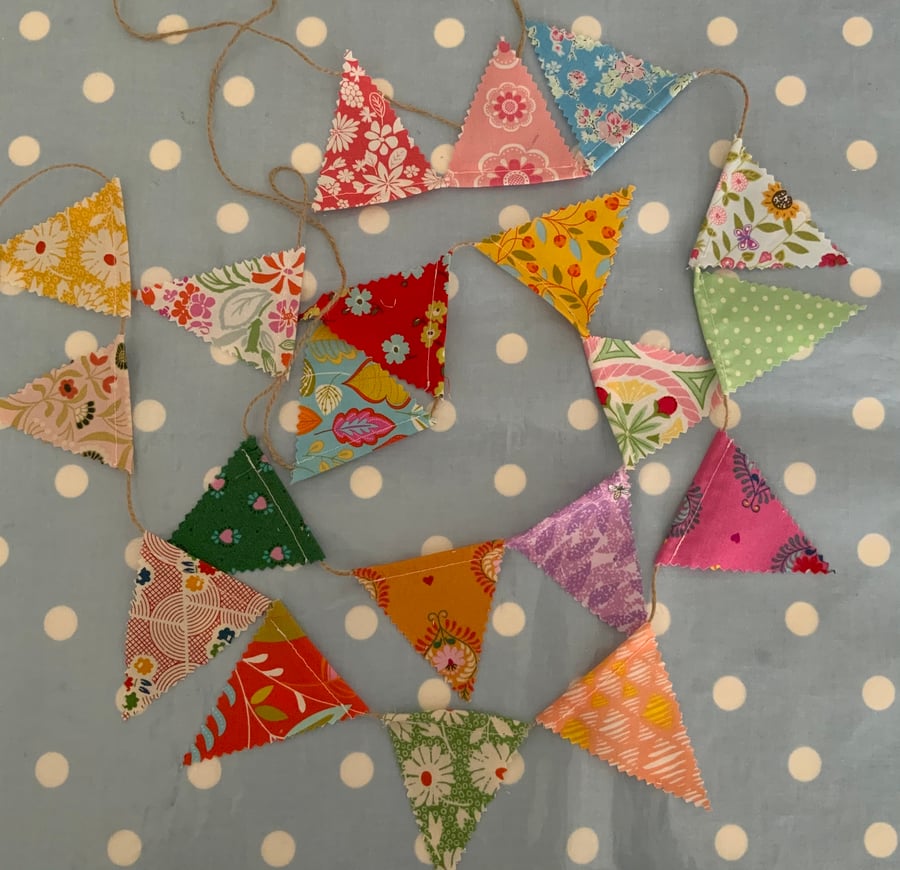 Tiny  mini bunting 