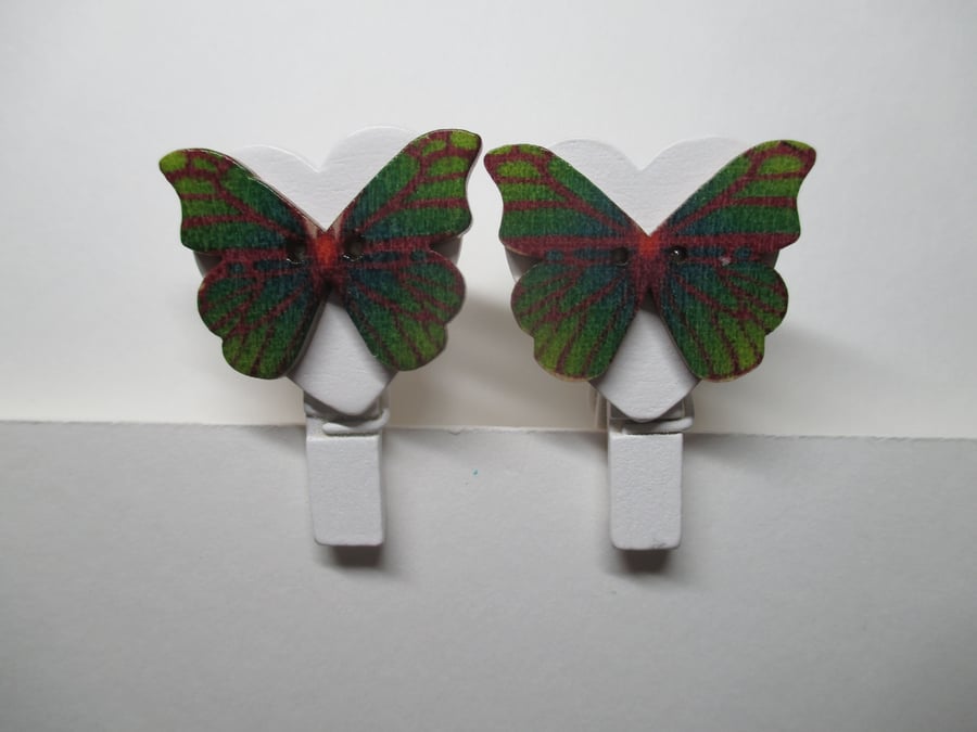 Butterfly on Love Heart Peg Clip Mini Peg Set of two white green red