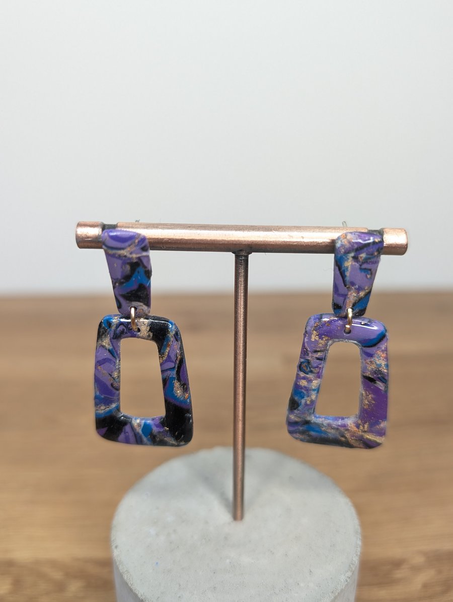 Yzma inspired  hollow trapeze dangle earrings 