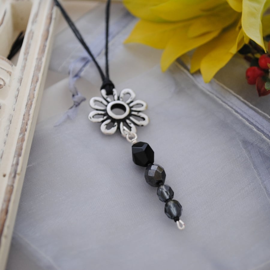 Daisy flower daisy long necklace