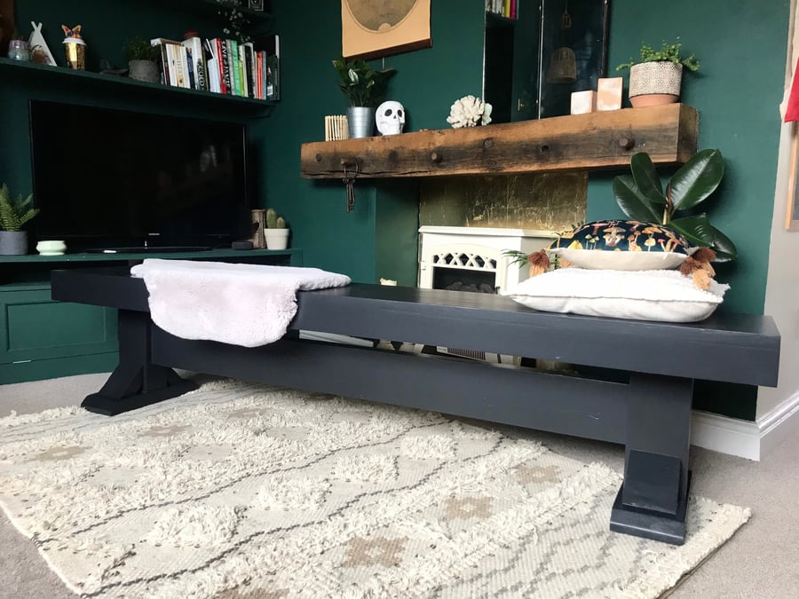 Solid farmhouse traditional bench seat