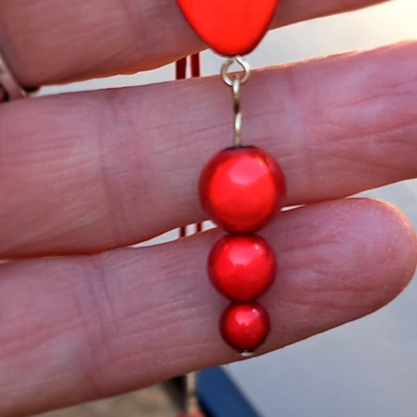 Rope necklace with a selection of disco beads