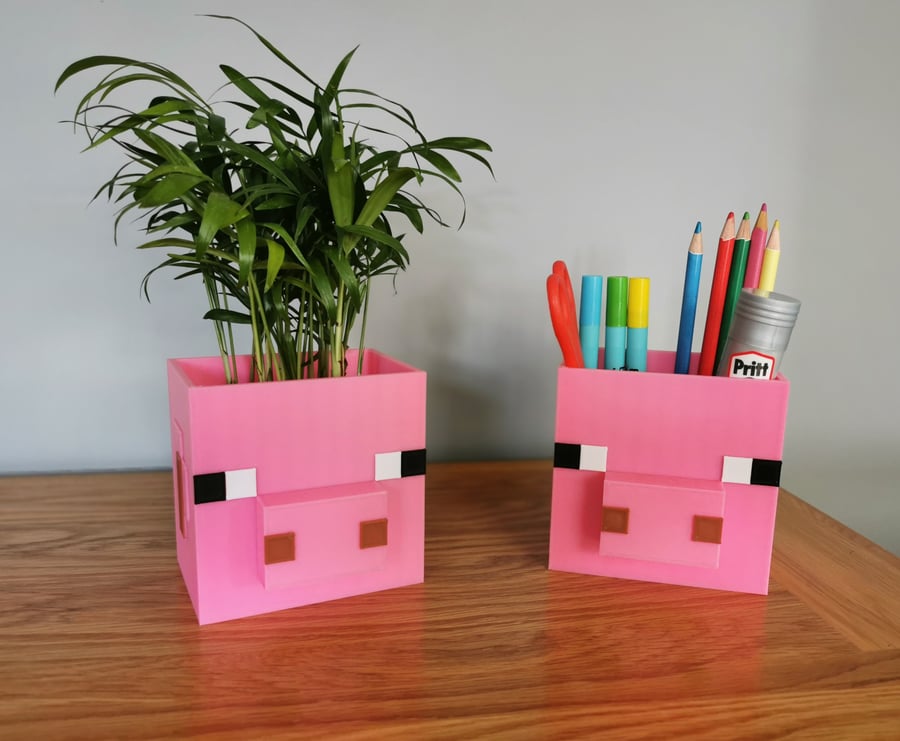 Minecraft Pig Plant Pot, Desk Top Organizer, Cute Pen Pot, Quirky Planter