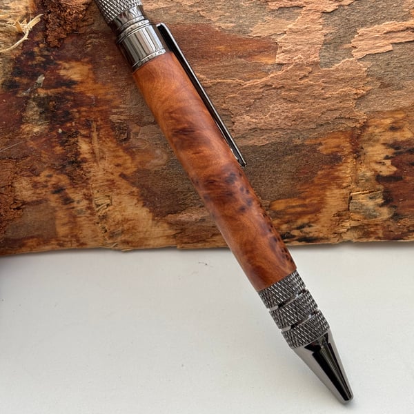 Thuya Burr Pen Handmade Elegant Twist Ballpoint 
