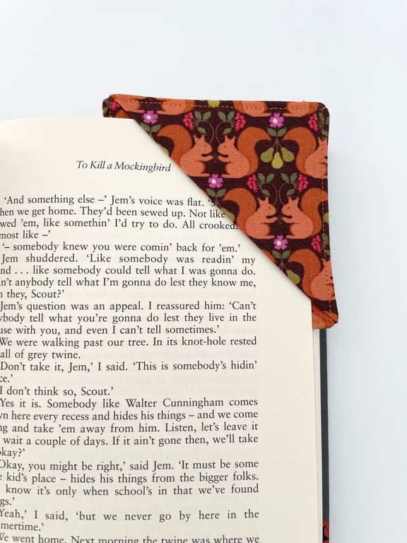 Autumn Squirrel Corner Bookmark
