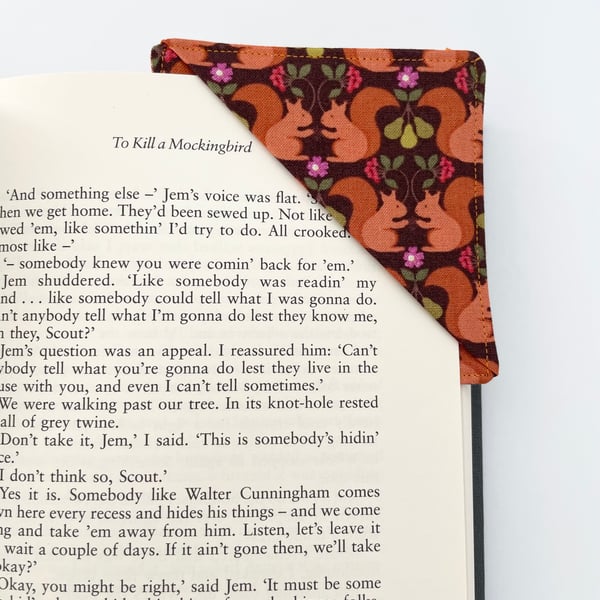 Autumn Squirrel Corner Bookmark