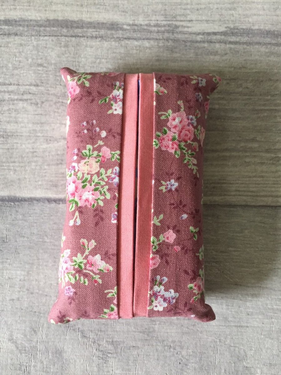 Pocket tissue packet cover, tissue cover, flowers, rose pink, travel tissue case