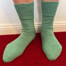 Men's Green Hand Knitted Socks in Wool and Nettle Fibre