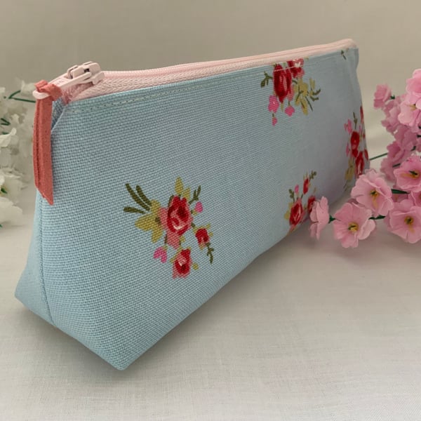 Pencil Case, Brush Case, Cosmetic Bag, Zipped Purse, Make up Purse