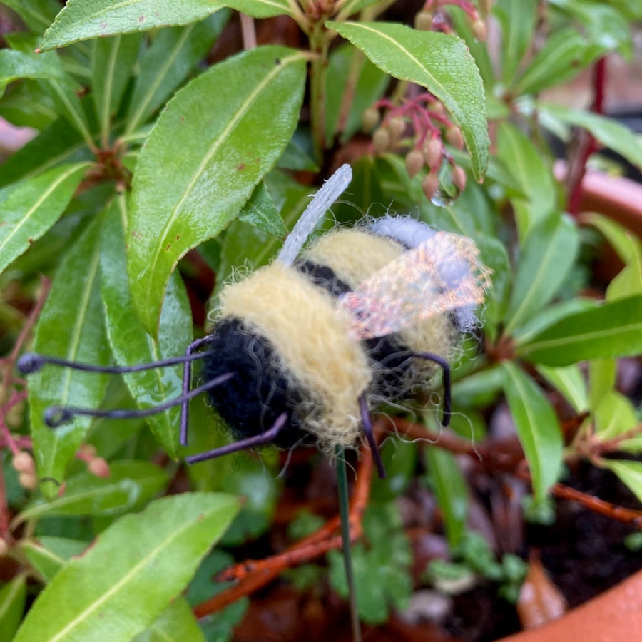 Needle felted bumble bee, decorative plant stake
