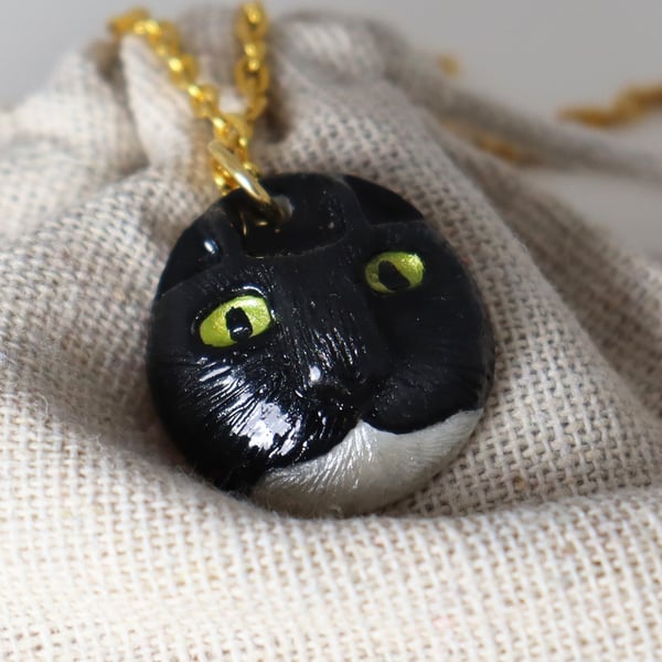 Black and white cat necklace, cat pendant