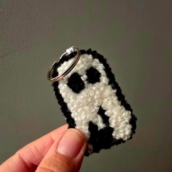 Cute Spook Ghost Punch Needle Keyring Bag Accessory 