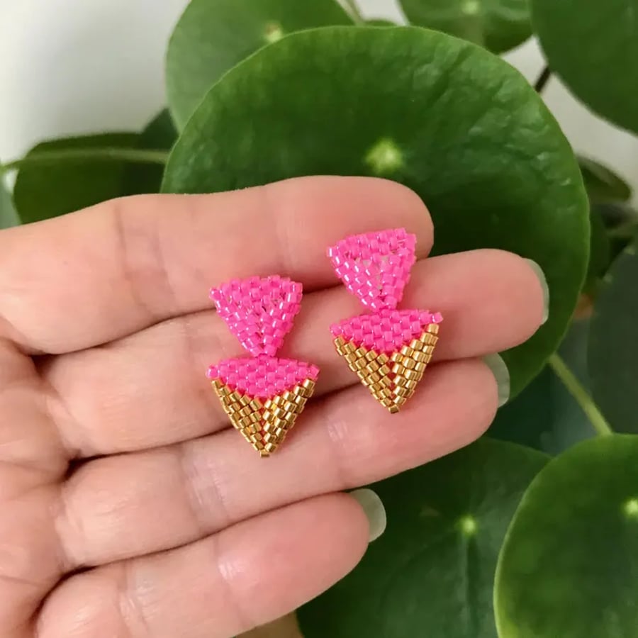 Hot pink and gold handmade beaded earrings.