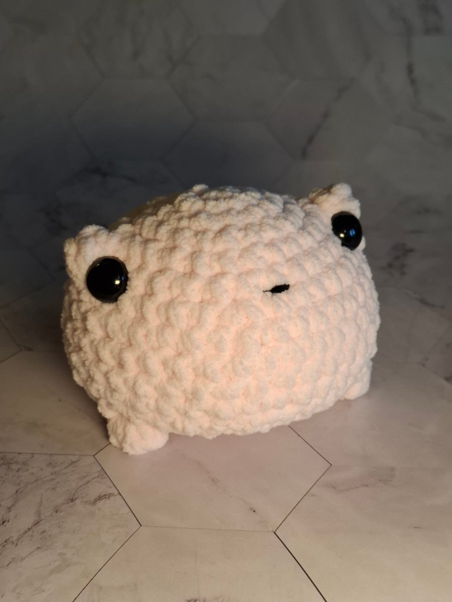 Medium Froggo Friendo Plush