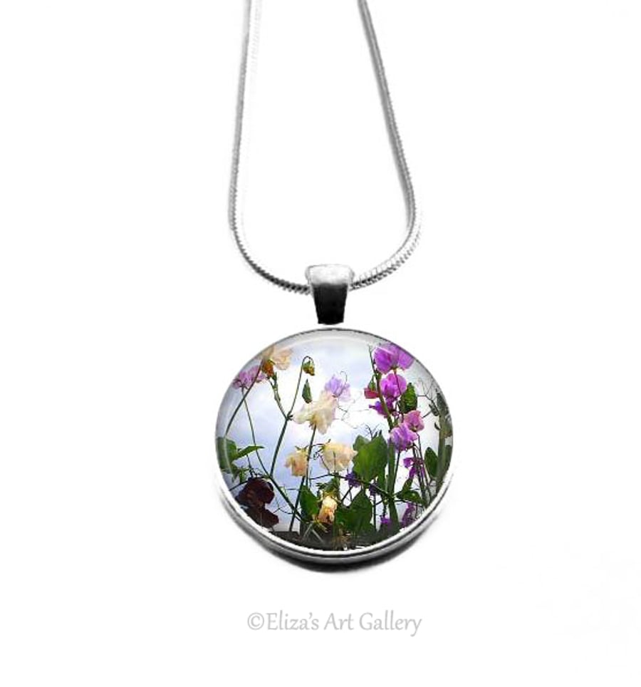 Silver Plated Sweet Pea Flower 25mm Photo Necklace