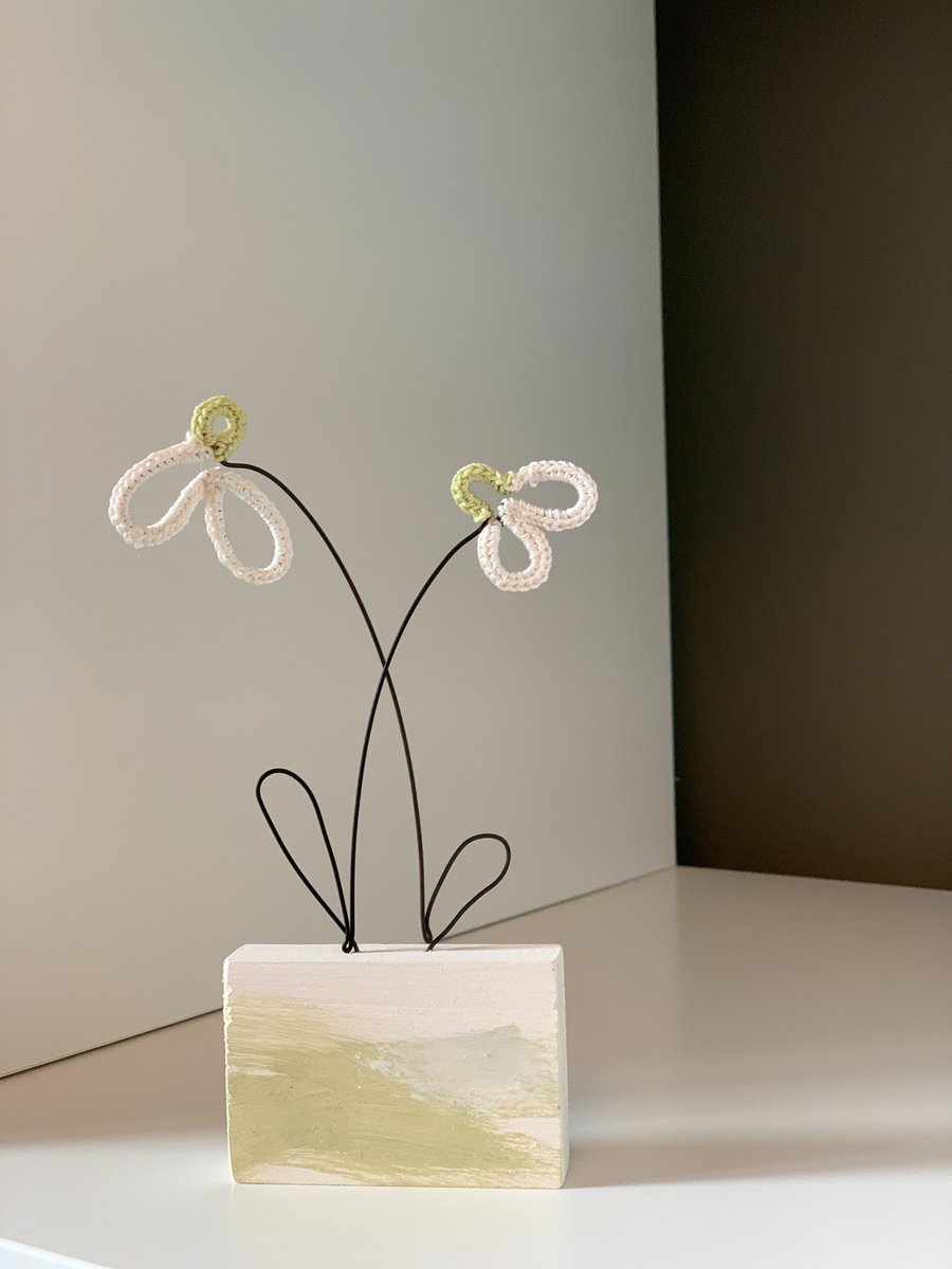 Wire and Crochet Double Snowdrop - White base with Green
