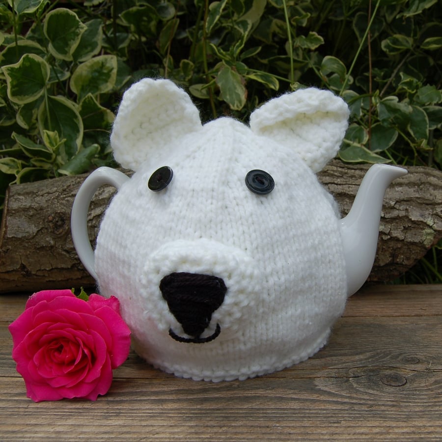Polar Bear tea cosy - hand knitted - to fit a large standard teapot - cute cosy