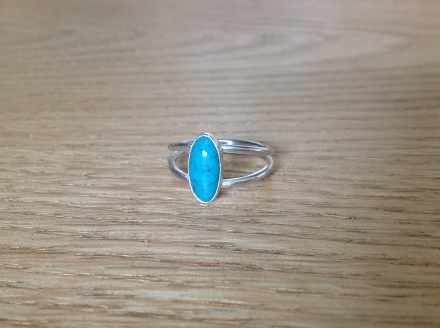 Reduced price Turquoise Sterling and Fine silver double band ring size (N) only