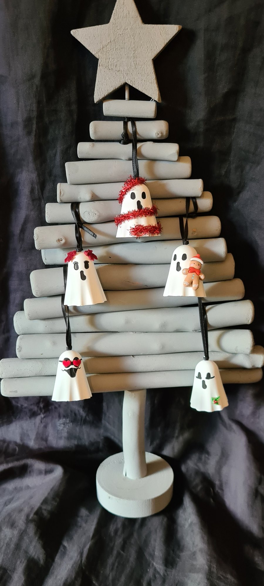 Spooky Christmas 5No 3D Ghosts - Red - Hanging Decorations 