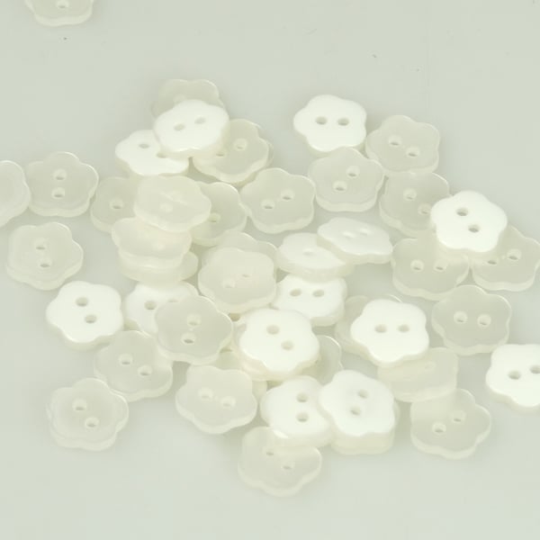 50 x 10mm Pink or White Flower two hole buttons, Sewing, Crafts, Gifts.