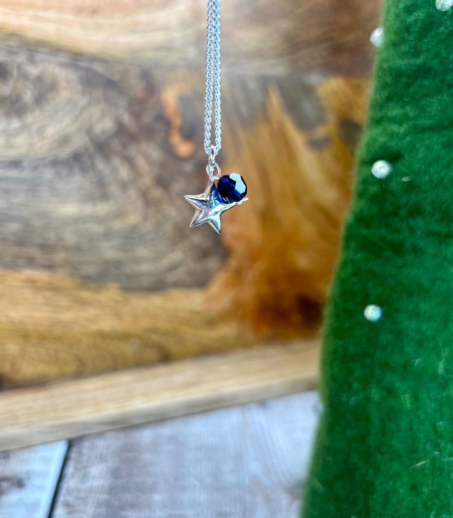 Hand Cast Small Star Twinkle Pendant