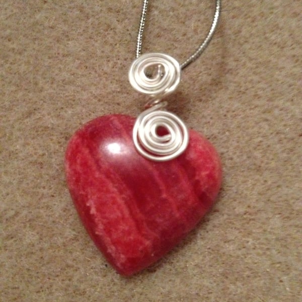 Heart pendant