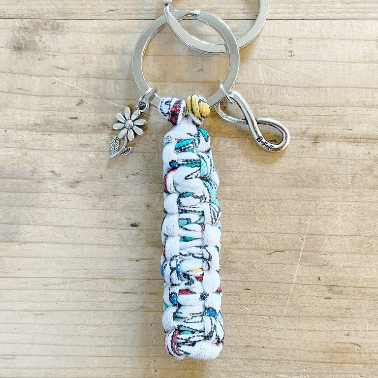 Paracord Style Keyring. Key Chain. Key Fob. Charm Keyring. BFF Keyring.