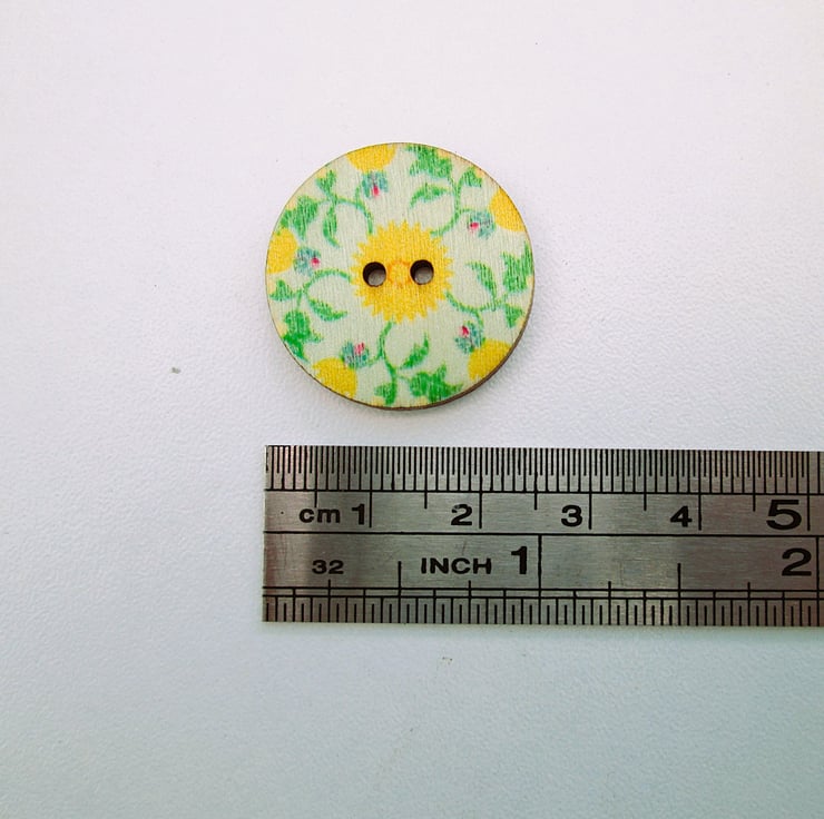Green and yellow floral wood buttons, set of 6,... - Folksy