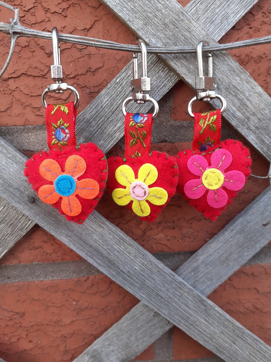 zip puller, zip aid, heart shaped bag charm, heart shaped zip puller